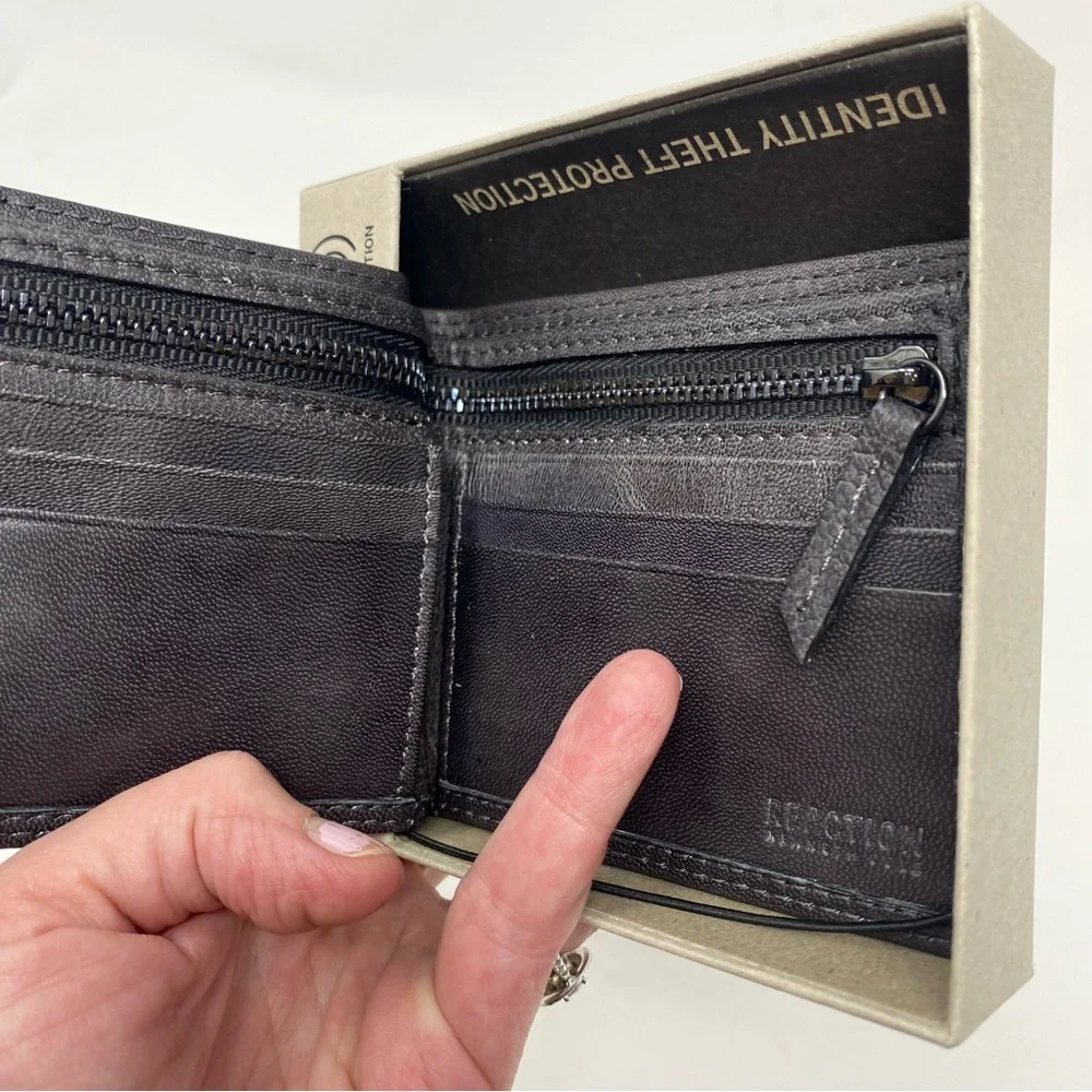 NIB Kenneth Cole Reaction RFID Grey Men's Leather Bifold Wallet